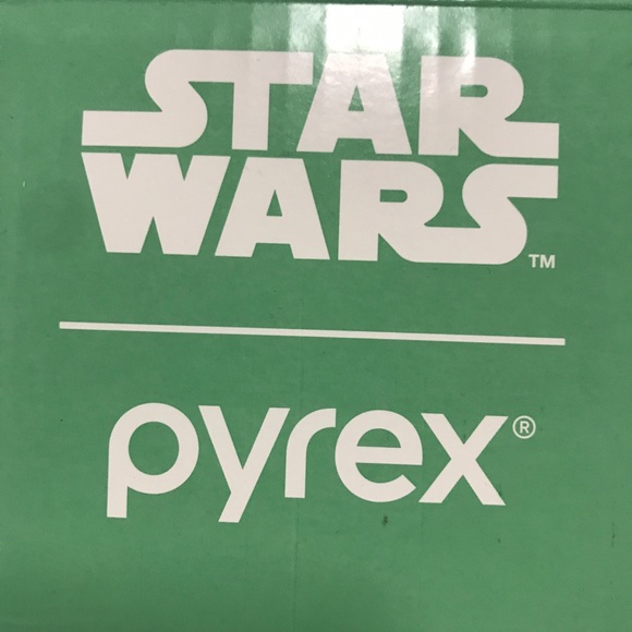 Pyrex® 8-piece Decorated Storage Set: Star Wars - Picture 4 of 5